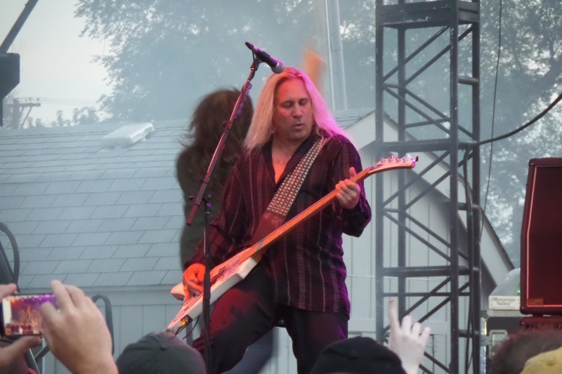 Dana Strum zoomed in