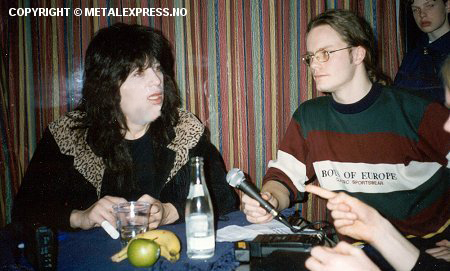 Vinnie Vincent as one of The Fabulous Picasso brothers.<br />'Gentlemen, I'll have turkey on rye with swiss, throw in the rest of the turkey and a bucket of tofu!"